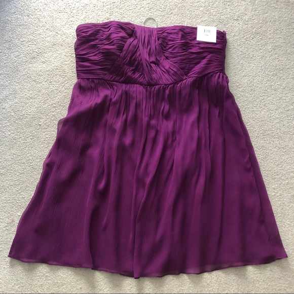 Donna Morgan Dresses & Skirts - Chiffon Strapless Dress - Grape Color 💜